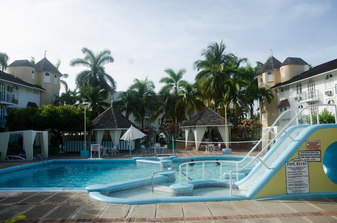 Sandcastles Beach Resort Ocho Rios Exterior photo